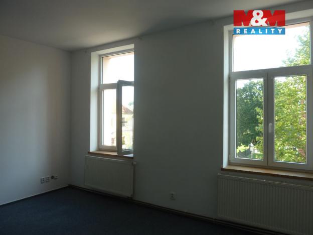 Prodej bytu 1+1, Červený Kostelec, Boženy Němcové, 85 m2