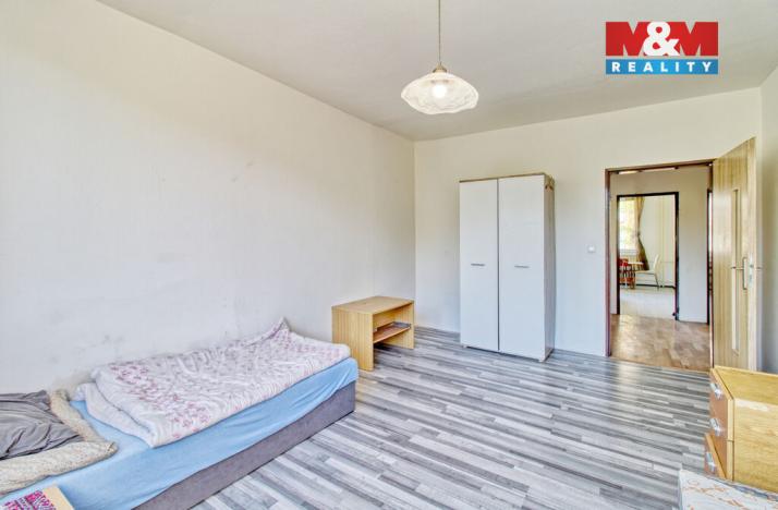 Prodej bytu 3+1, Krupka - Maršov, Karla Čapka, 79 m2