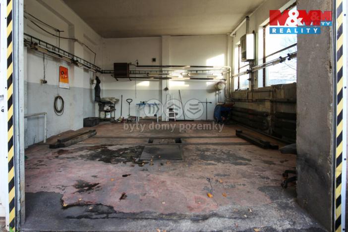 Prodej obchodního prostoru, Jeseník, Lipovská, 592 m2