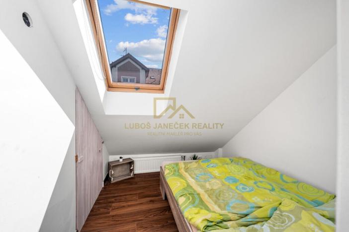 Prodej rodinného domu, Černá v Pošumaví, 210 m2