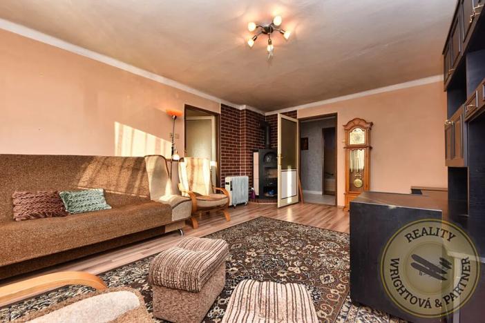 Prodej rodinného domu, Černuc, 240 m2