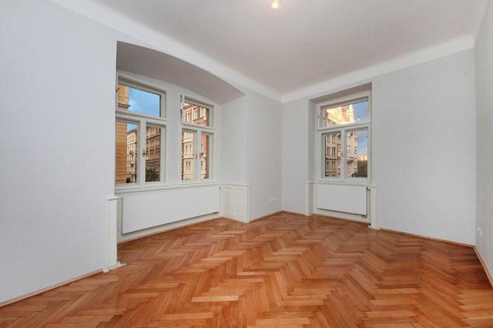 Pronájem bytu 4+1, Praha - Smíchov, Kořenského, 121 m2