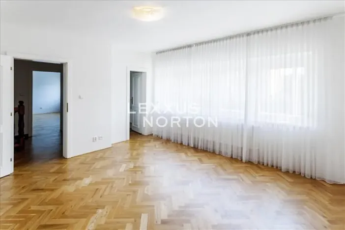 Pronájem vily, Praha - Břevnov, Slezanů, 280 m2