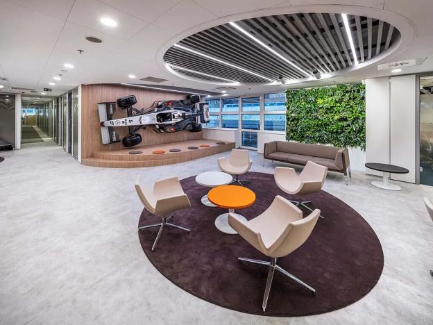 Pronájem kanceláře, Praha - Smíchov, Radlická, 431 m2