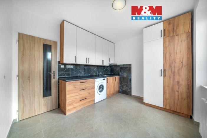 Pronájem bytu 1+1, Plzeň, Motýlí, 39 m2