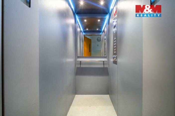 Pronájem bytu 1+1, Plzeň, Motýlí, 39 m2