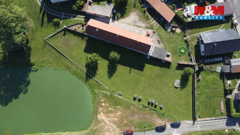 Prodej pozemku pro bydlení, Býkev, 889 m2