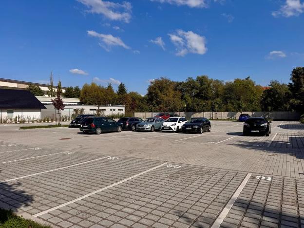 Pronájem bytu 2+kk, Hradec Králové, Pálenecká, 67 m2