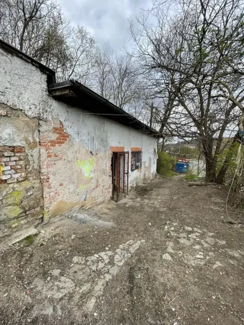 Dražba kanceláře, Praha - Hlubočepy, Hlubočepská, 62 m2