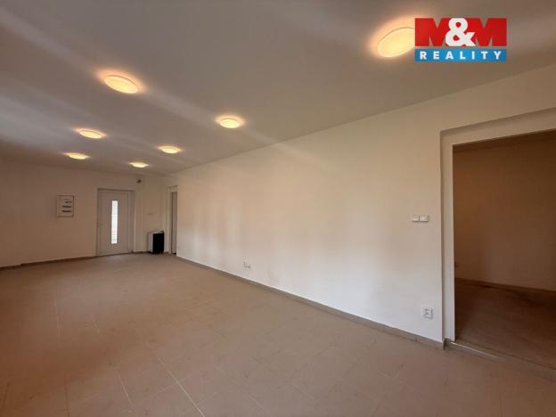 Pronájem obchodního prostoru, Děčín - Děčín I-Děčín, 17. listopadu, 69 m2