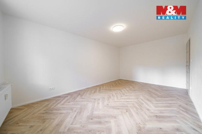 Prodej bytu 3+1, Kadaň, Komenského, 76 m2