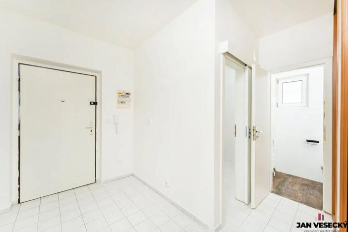 Pronájem bytu 3+kk, Praha - Čakovice, U Párníků, 74 m2