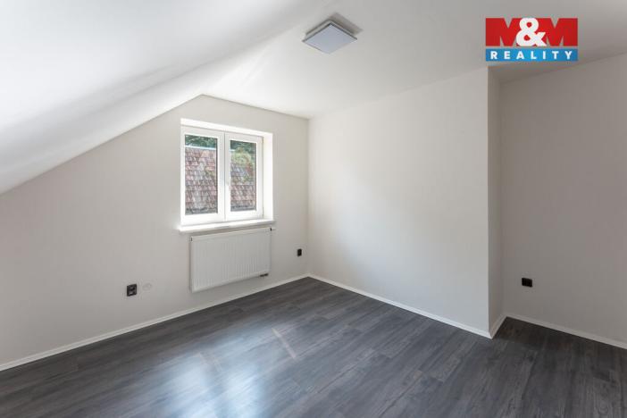 Pronájem rodinného domu, Černovice, 128 m2