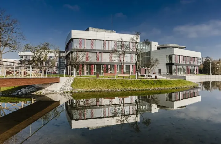 Pronájem obchodního prostoru, Brno, Purkyňova, 128 m2