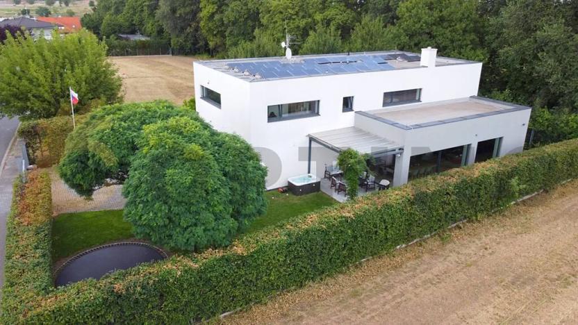 Prodej rodinného domu, Praha - Dolní Chabry, Počeradská, 332 m2