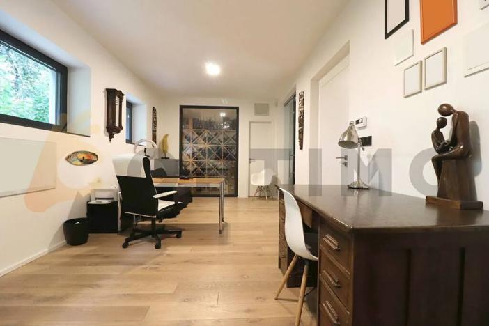 Prodej rodinného domu, Praha - Dolní Chabry, Počeradská, 332 m2