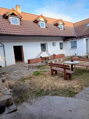 Prodej rodinného domu, Trhové Sviny, Rejta, 500 m2