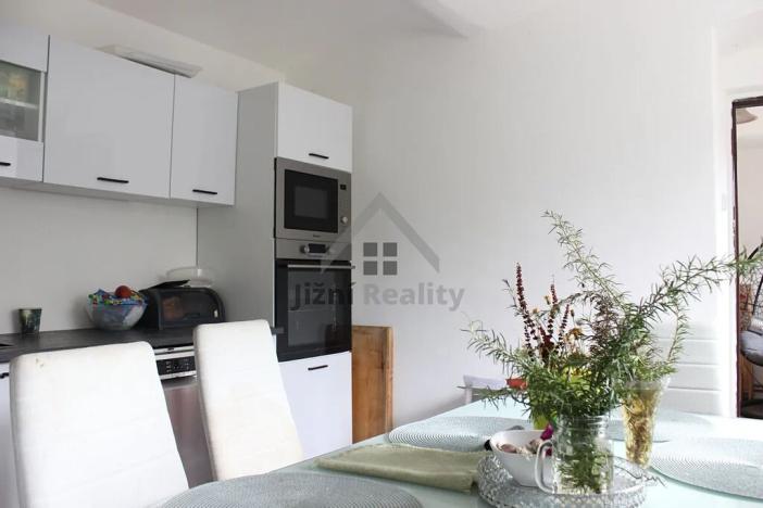 Prodej rodinného domu, Kraselov, 300 m2