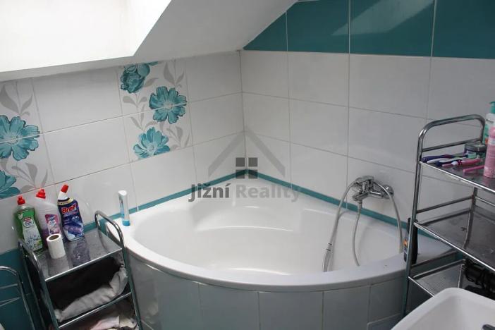 Prodej rodinného domu, Kraselov, 300 m2