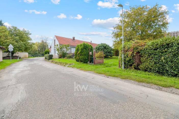 Prodej rodinného domu, Bašť, Předbojská, 58 m2