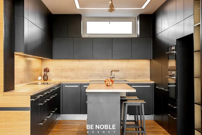 Prodej bytu 6+kk a větší, Praha - Břevnov, Kukulova, 252 m2