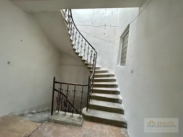 Prodej vícegeneračního domu, Broumov, Přadlácká, 315 m2