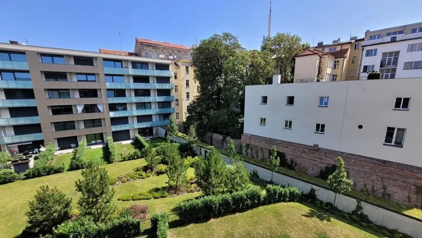 Prodej bytu 3+kk, Praha - Žižkov, Seifertova, 68 m2