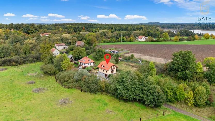 Prodej rodinného domu, Tisová, 180 m2