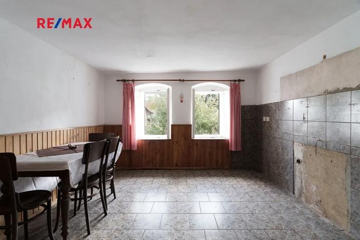 Prodej rodinného domu, Hrusice, Náves, 103 m2