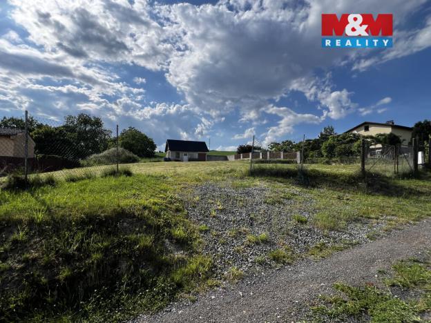 Prodej pozemku pro bydlení, Loza, 1207 m2