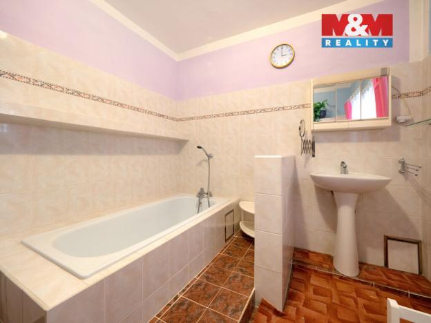 Prodej rodinného domu, Králův Dvůr, Na Stráni, 277 m2