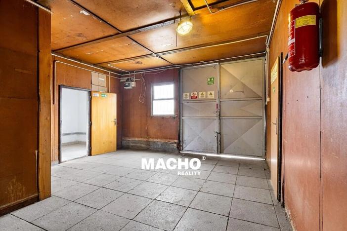 Pronájem skladu, Chrášťany, K Vodojemu, 588 m2
