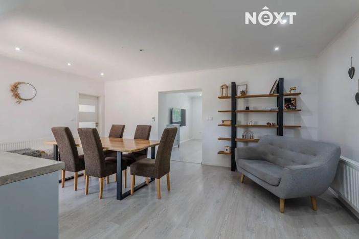 Prodej rodinného domu, Strážovice, 340 m2