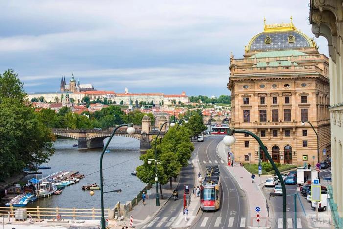 Prodej bytu 3+1, Praha - Nové Město, Masarykovo nábřeží, 130 m2