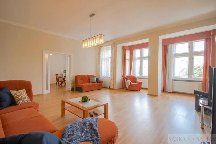 Prodej bytu 3+1, Praha - Nové Město, Masarykovo nábřeží, 130 m2