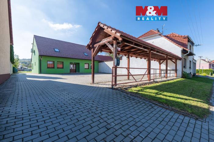 Prodej obchodního prostoru, Velká nad Veličkou, 187 m2