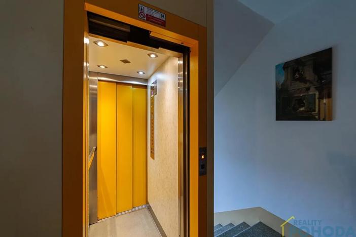 Prodej bytu 3+1, Vysoké Mýto, Ležáků, 72 m2