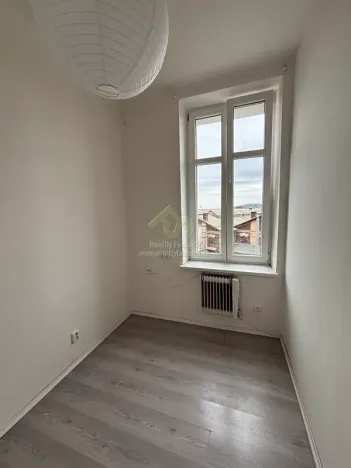 Prodej bytu 3+kk, Plzeň, Lobezská, 61 m2