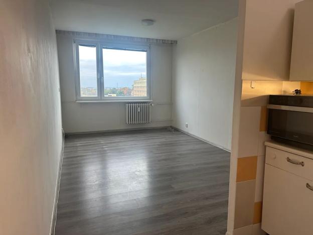 Pronájem bytu 2+kk, Kladno, Vodárenská, 40 m2