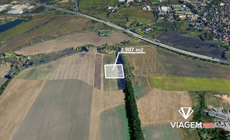 Prodej pole, Praha - Sobín, 2907 m2