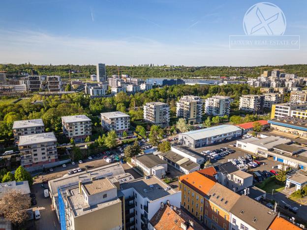 Prodej bytu 3+kk, Praha - Vysočany, Kolmá, 74 m2