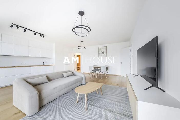 Pronájem bytu 3+kk, Praha - Karlín, Pernerova, 90 m2