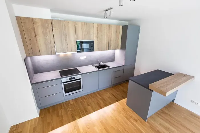 Prodej bytu 3+kk, Praha - Žižkov, Seifertova, 70 m2