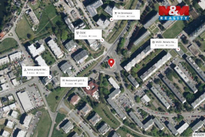 Pronájem obchodního prostoru, Hradec Králové - Moravské Předměstí, Sekaninova, 12 m2
