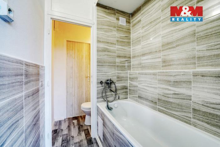 Prodej bytu 3+1, Bezdružice, Na Sídlišti, 60 m2