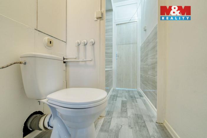 Prodej bytu 3+1, Bezdružice, Na Sídlišti, 60 m2