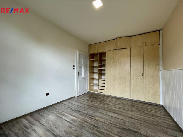 Pronájem bytu 3+1, Opava - Předměstí, Komenského, 70 m2