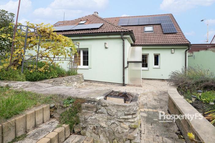 Prodej rodinného domu, Kladno - Kročehlavy, Unhošťská, 229 m2