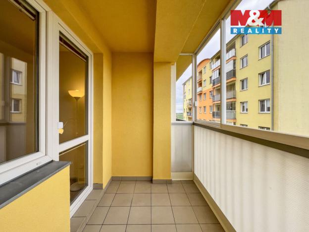 Pronájem bytu 1+kk, Klecany, V Honech, 33 m2