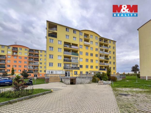 Pronájem bytu 1+kk, Klecany, V Honech, 33 m2